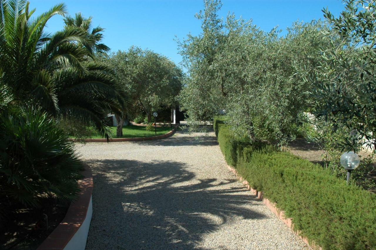 Villa Sarda Sorso Exteriör bild